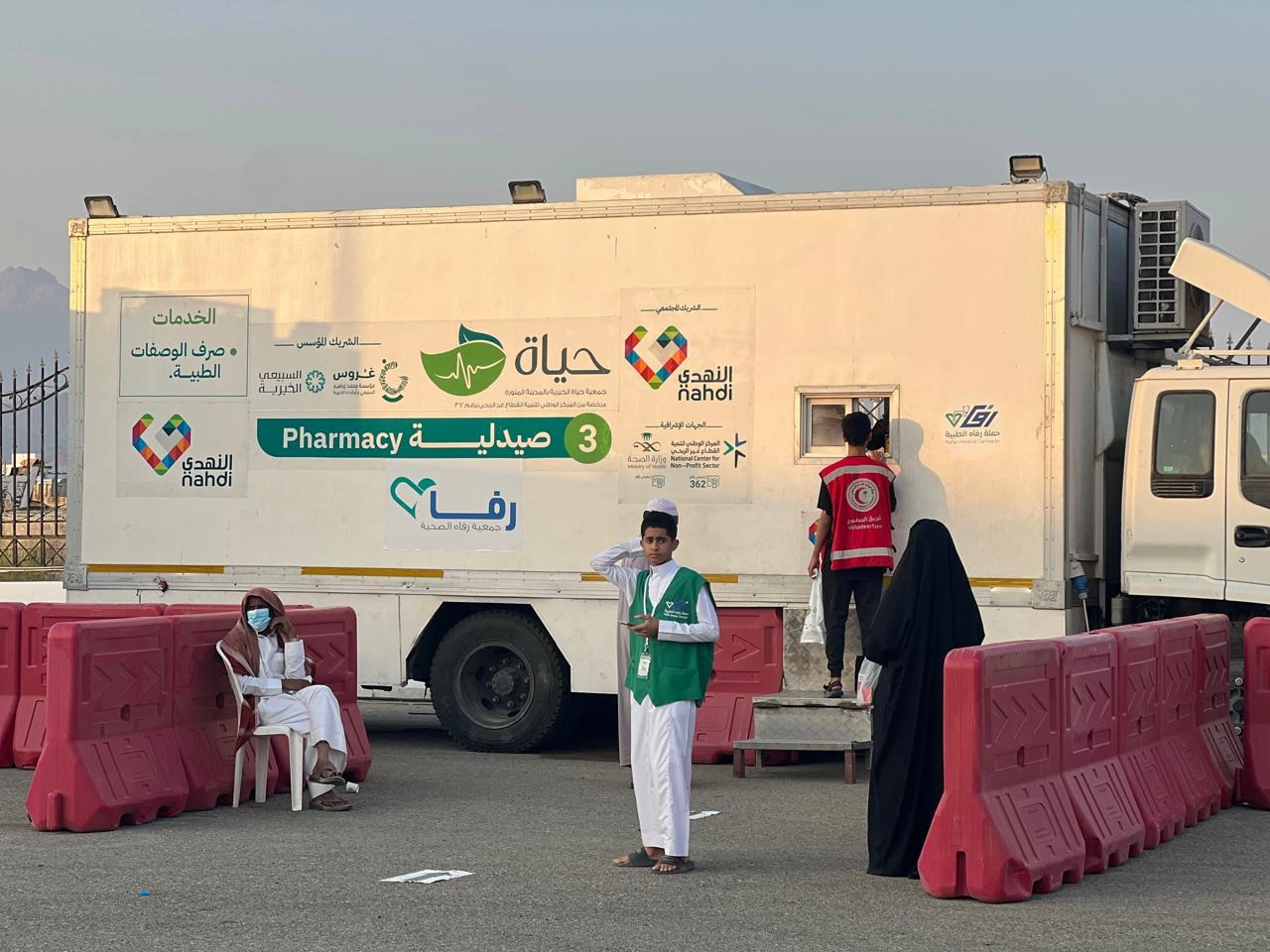 العيادة المتنقلة المشاركة في الحملة